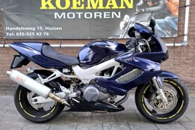 Honda VTR 1000 F Firestorm (2001)