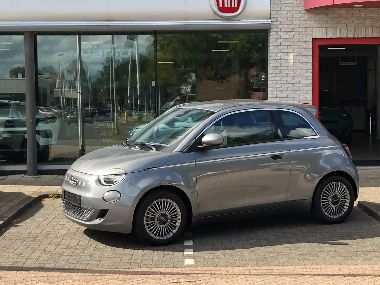 Fiat 500 (2023) — foto 1