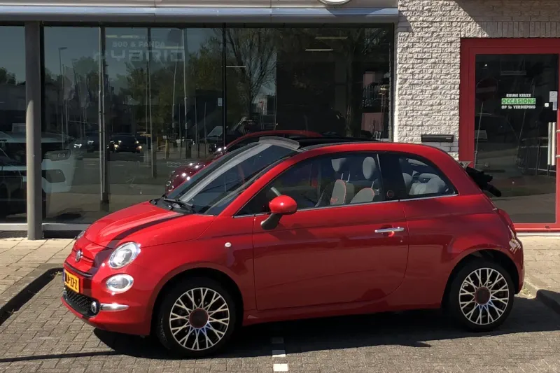 Fiat 500C (2024)