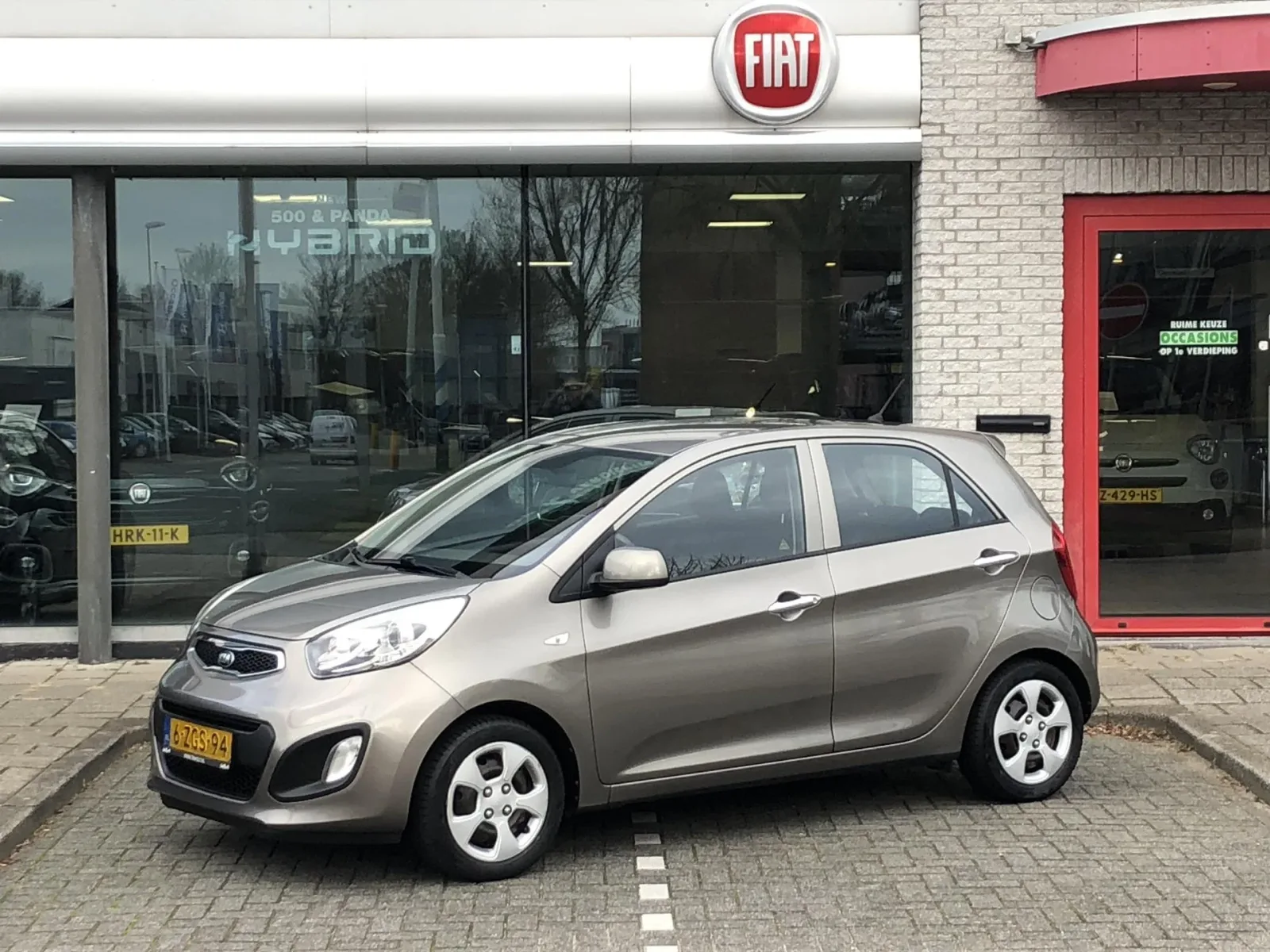 Kia Picanto (2015) — foto 1