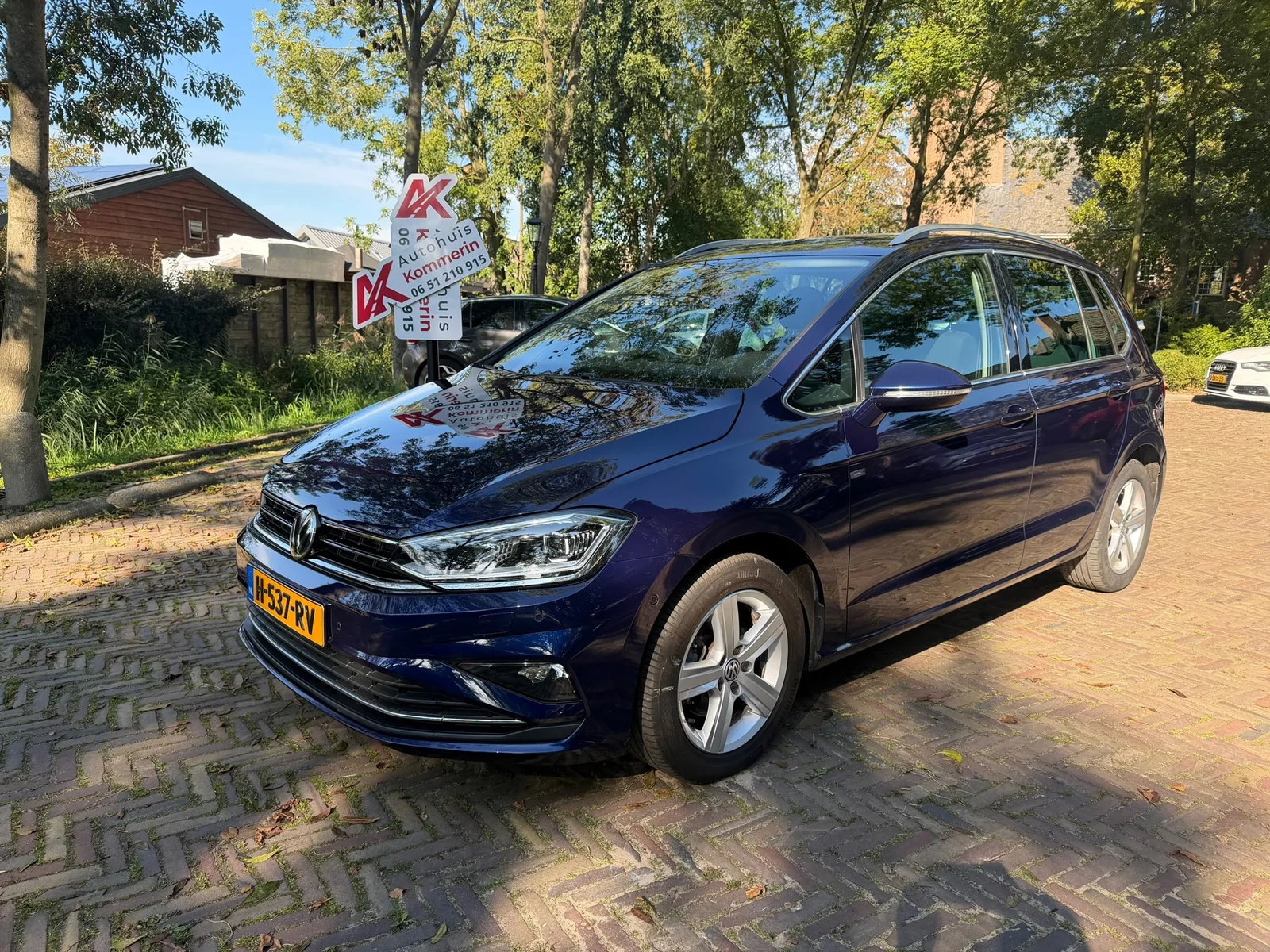 Volkswagen Golf Sportsvan (2018) — foto 1