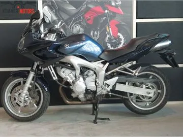 Yamaha FZ 6S Fazer (2003) — foto 1