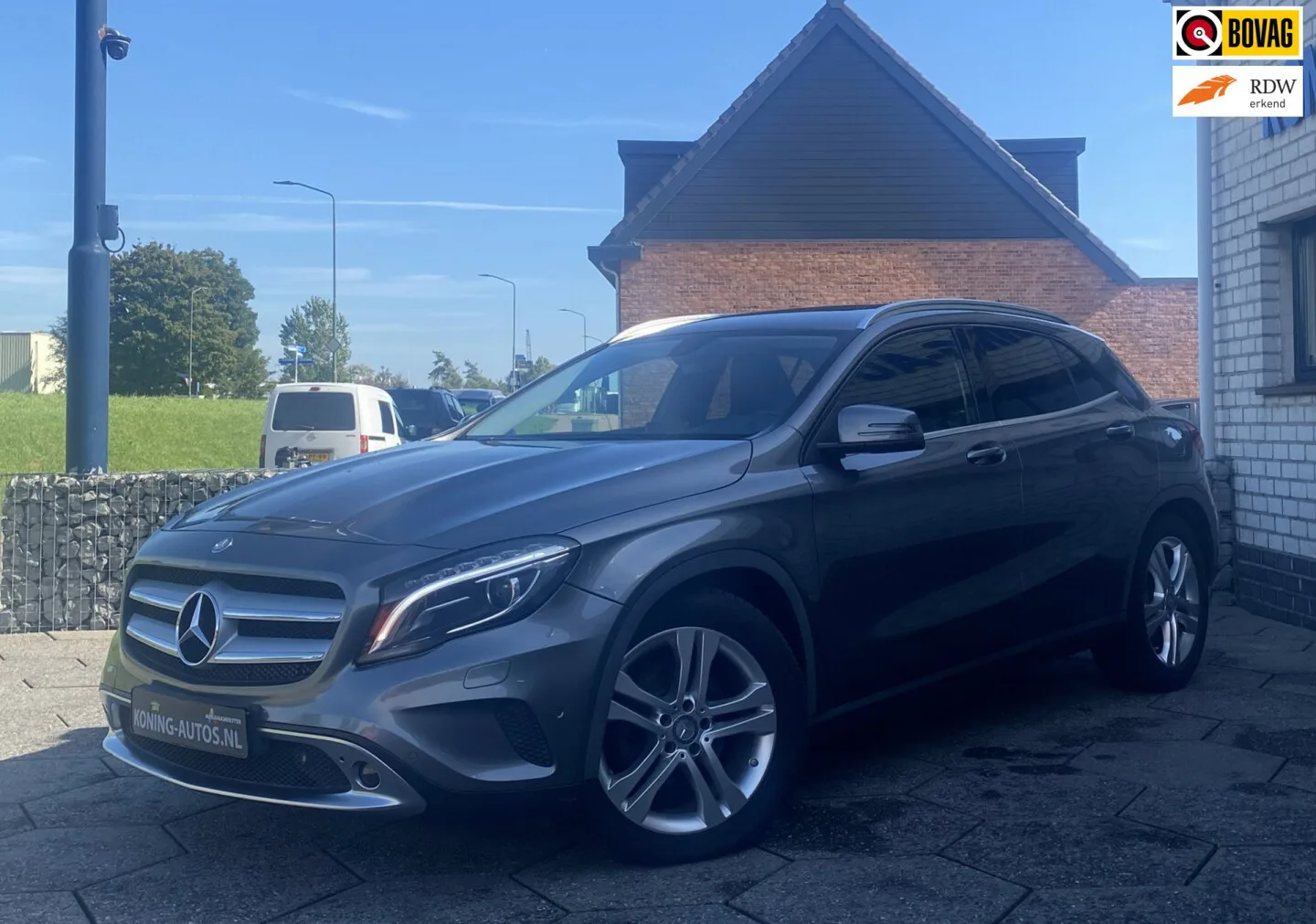 Mercedes-Benz GLA-Klasse (2014) — foto 1