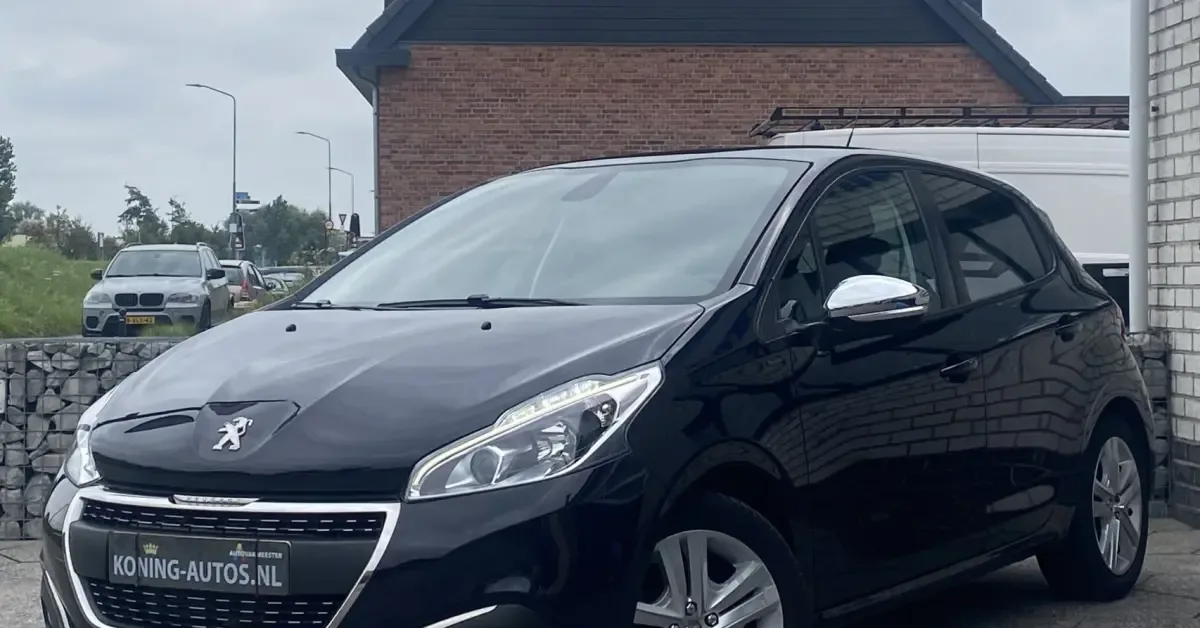 Peugeot 208 (2019) — foto 1