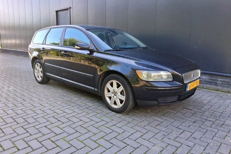 Volvo V50 (2005)