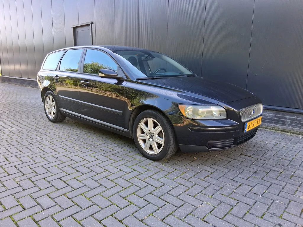 Volvo V50 (2005) — foto 1