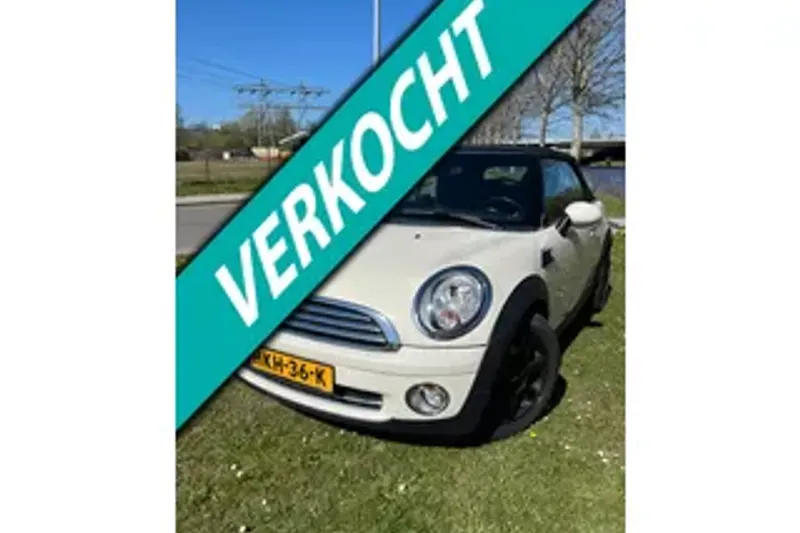 MINI Cabrio (2010)