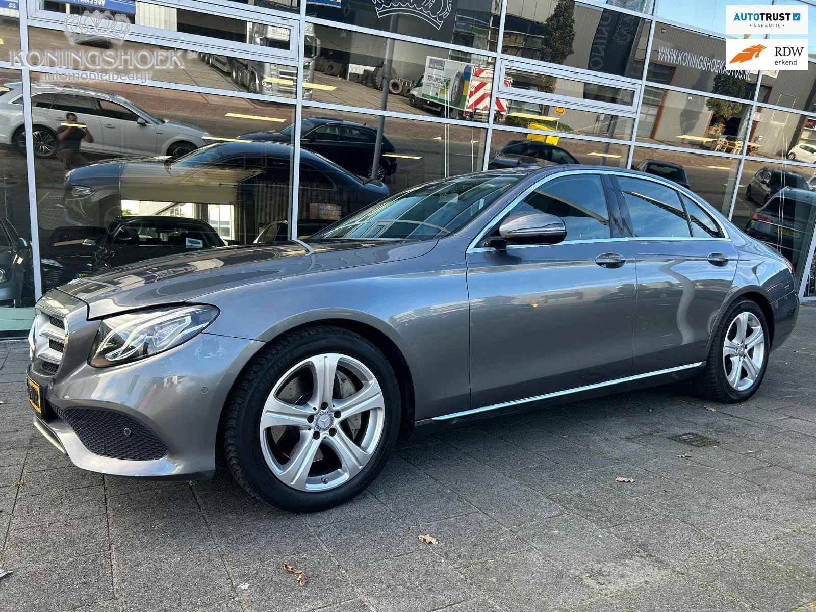 Mercedes-Benz E-Klasse (2016) — foto 1