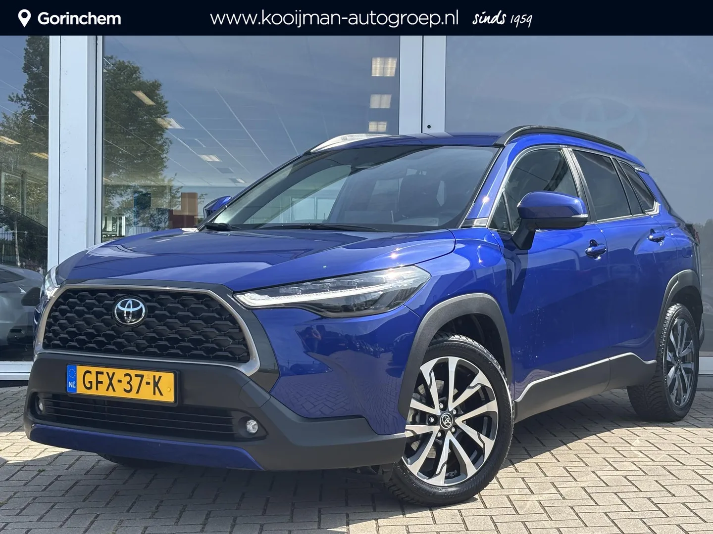 Toyota Corolla (2024) — foto 1