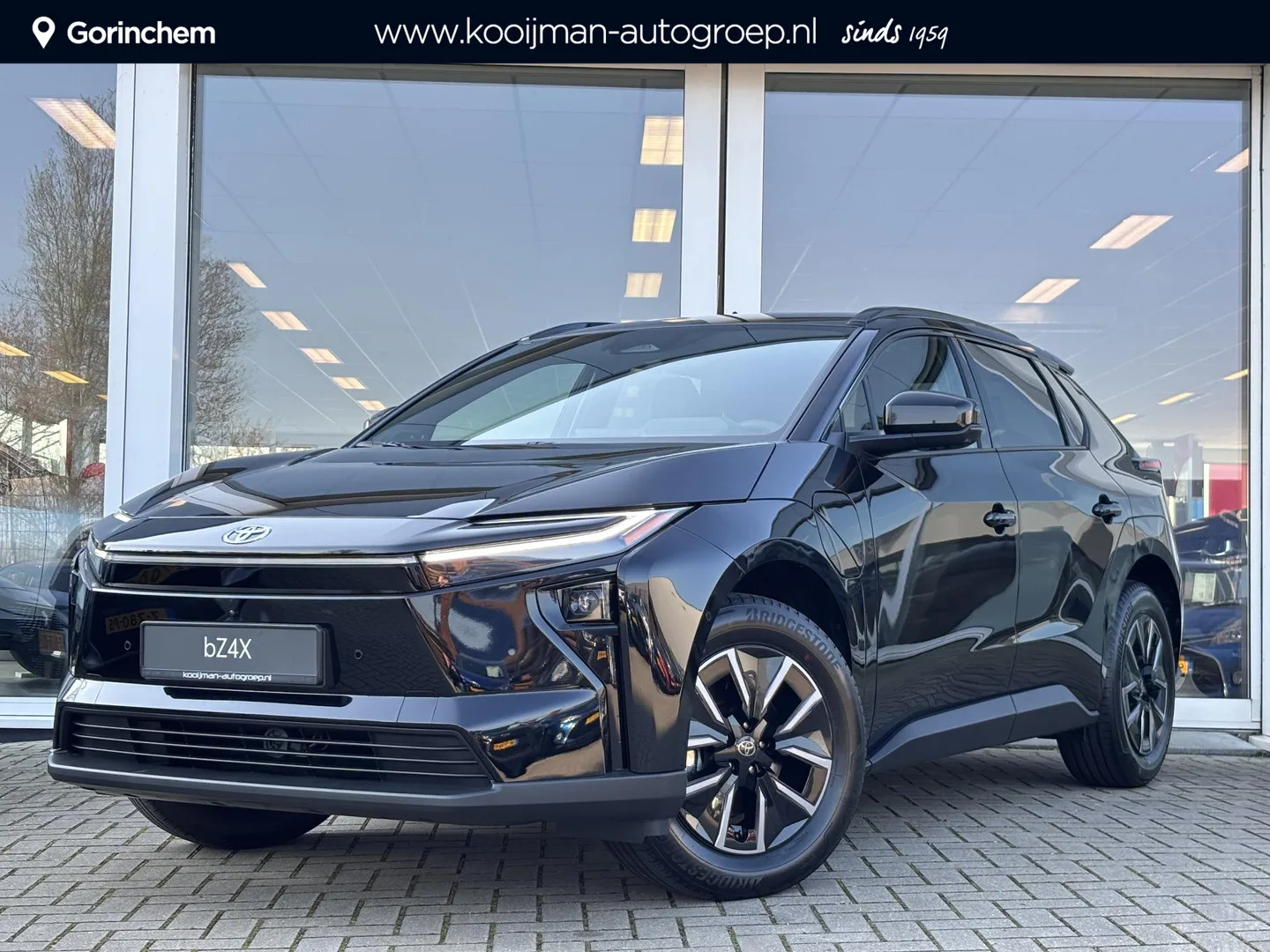 Toyota bZ4X (2026) — foto 1