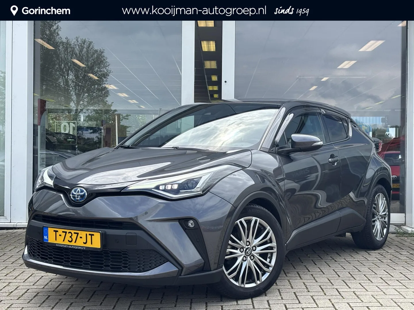 Toyota C-HR (2023) — foto 1