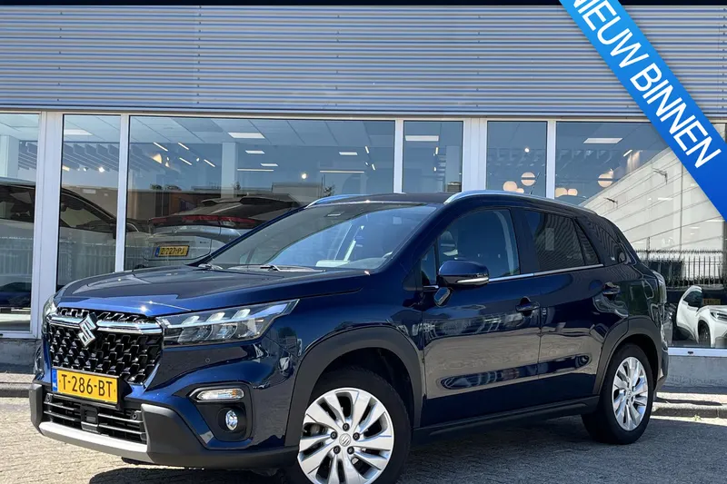 Suzuki S-Cross (2023)