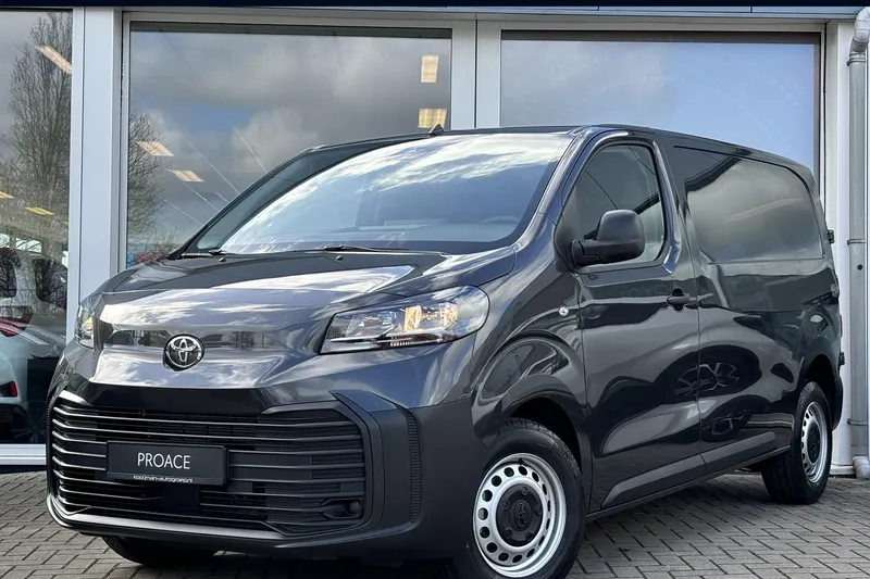 Toyota Proace (2024)
