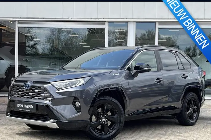 Toyota RAV4 (2021)