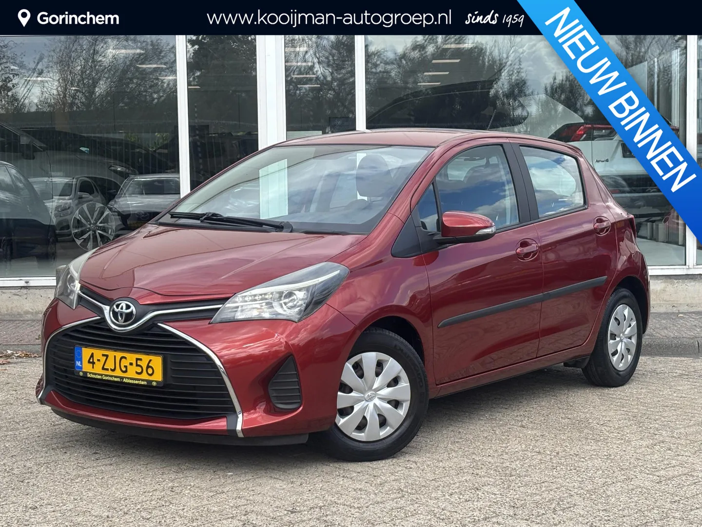 Toyota Yaris (2015) — foto 1