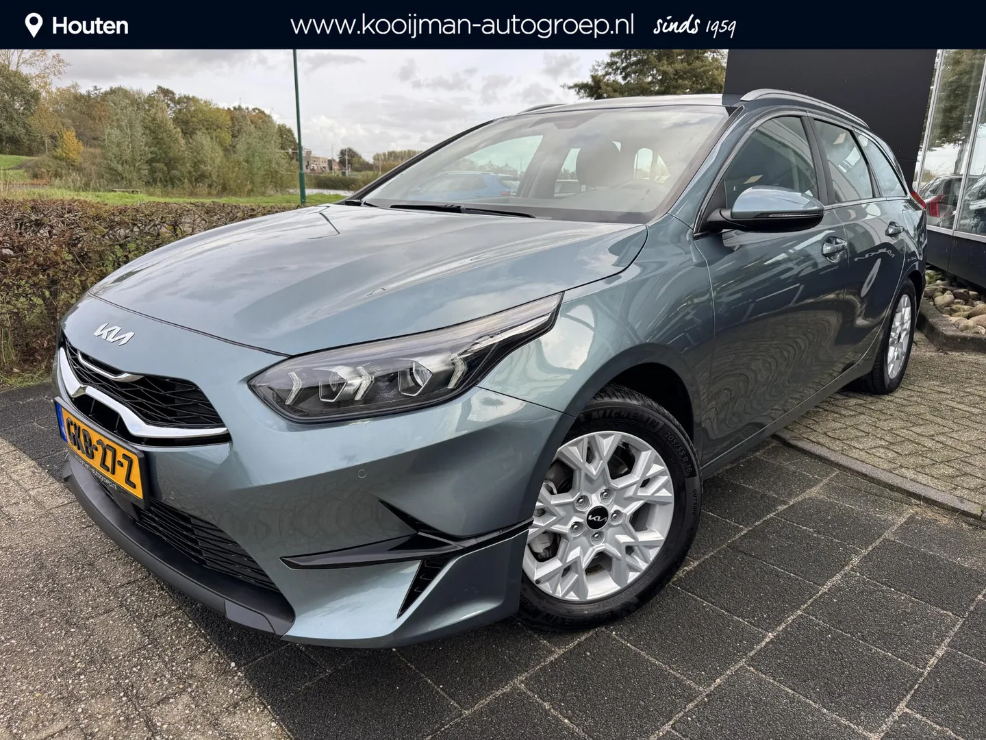 Kia Ceed Sportswagon (2024) — foto 1