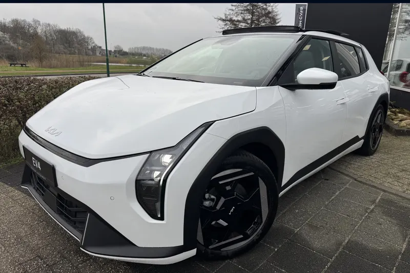 Kia EV4 (2026)
