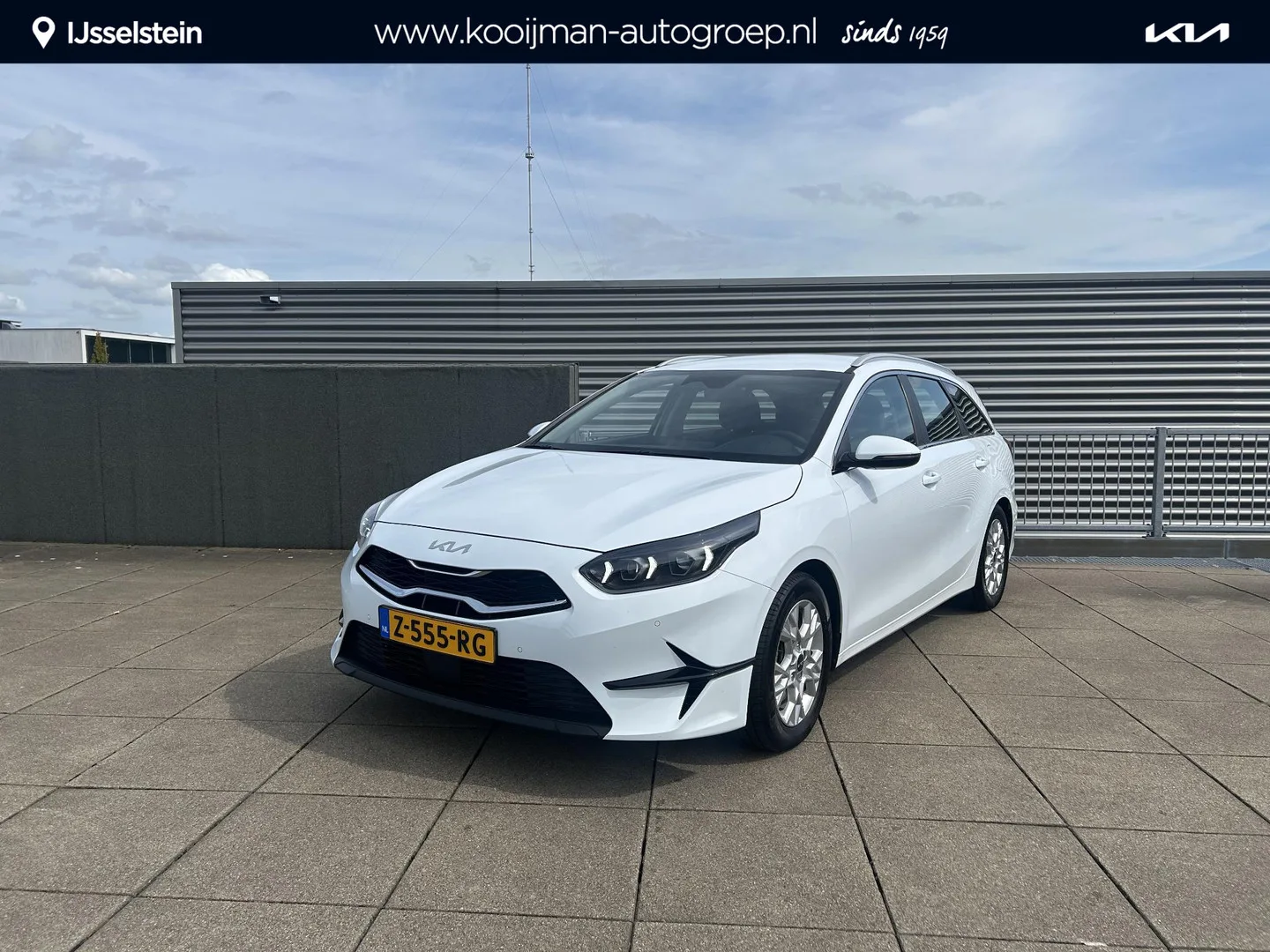 Kia Ceed Sportswagon (2024) — foto 1