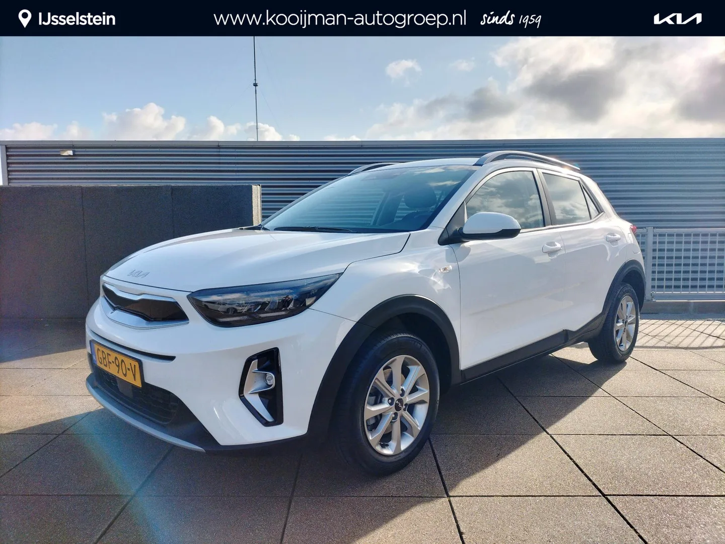 Kia Stonic (2024) — foto 1
