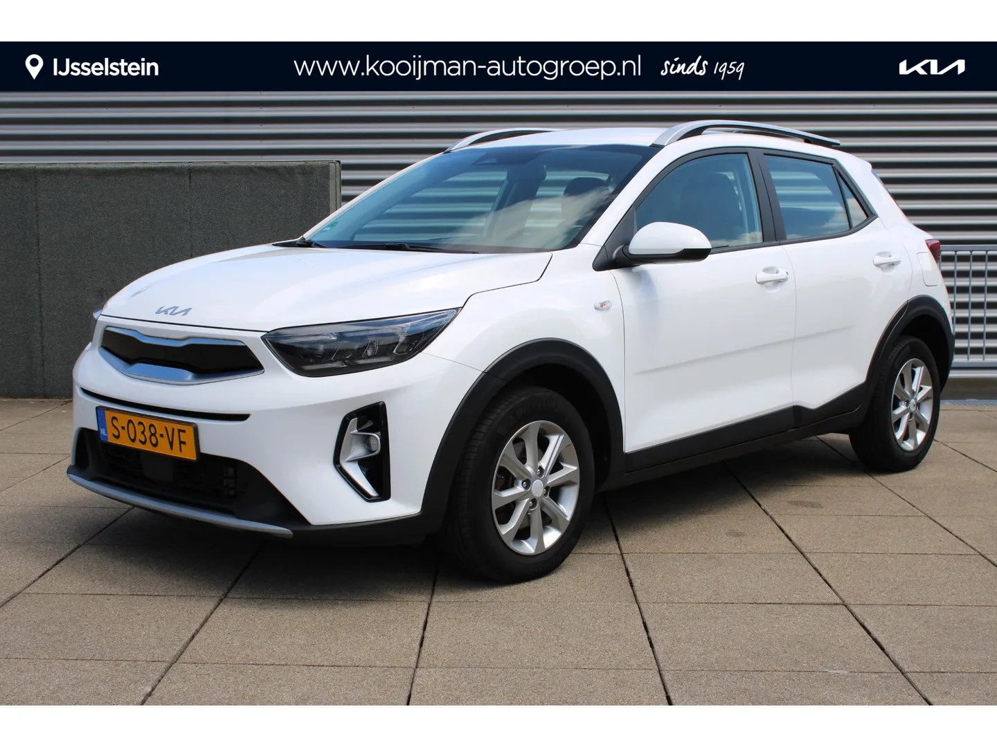 Kia Stonic (2023) — foto 1