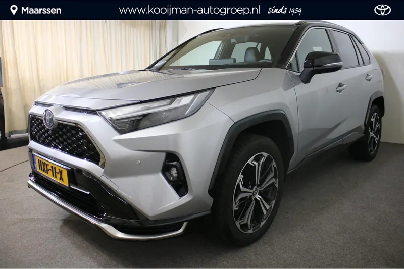 Toyota RAV4 (2025)