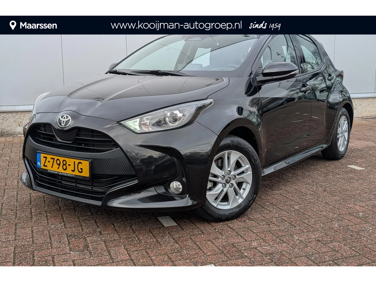 Toyota Yaris (2024) — foto 1