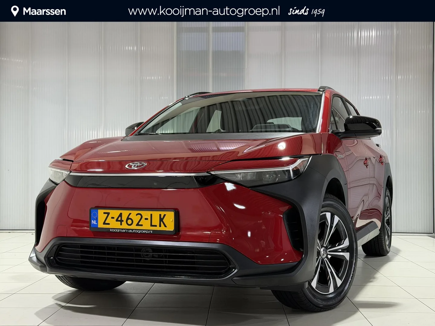 Toyota bZ4X (2024) — foto 1