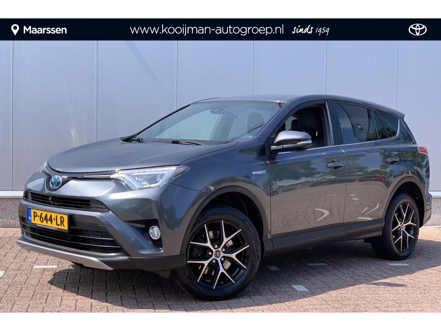 Toyota RAV4 (2017) — foto 1
