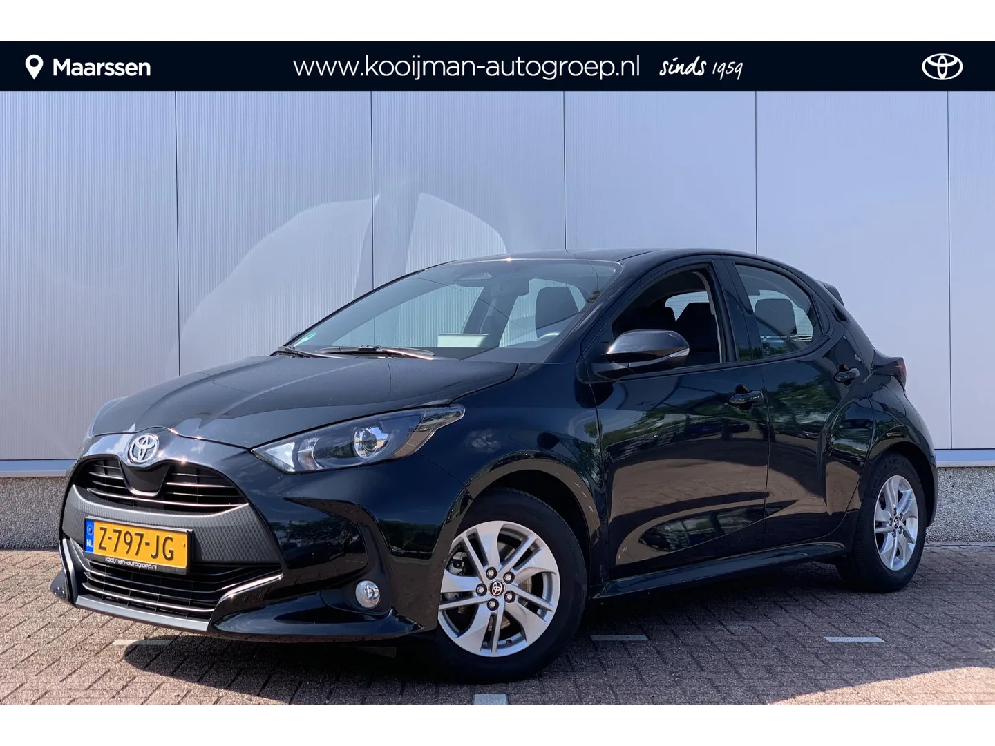 Toyota Yaris (2024) — foto 1
