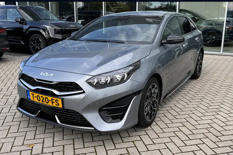 Kia Proceed (2023)