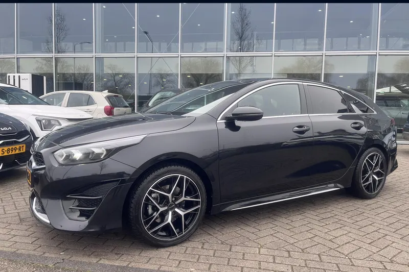 Kia Proceed (2025)