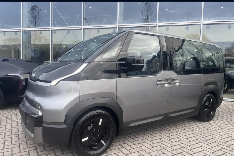 Kia PV5 (2026)