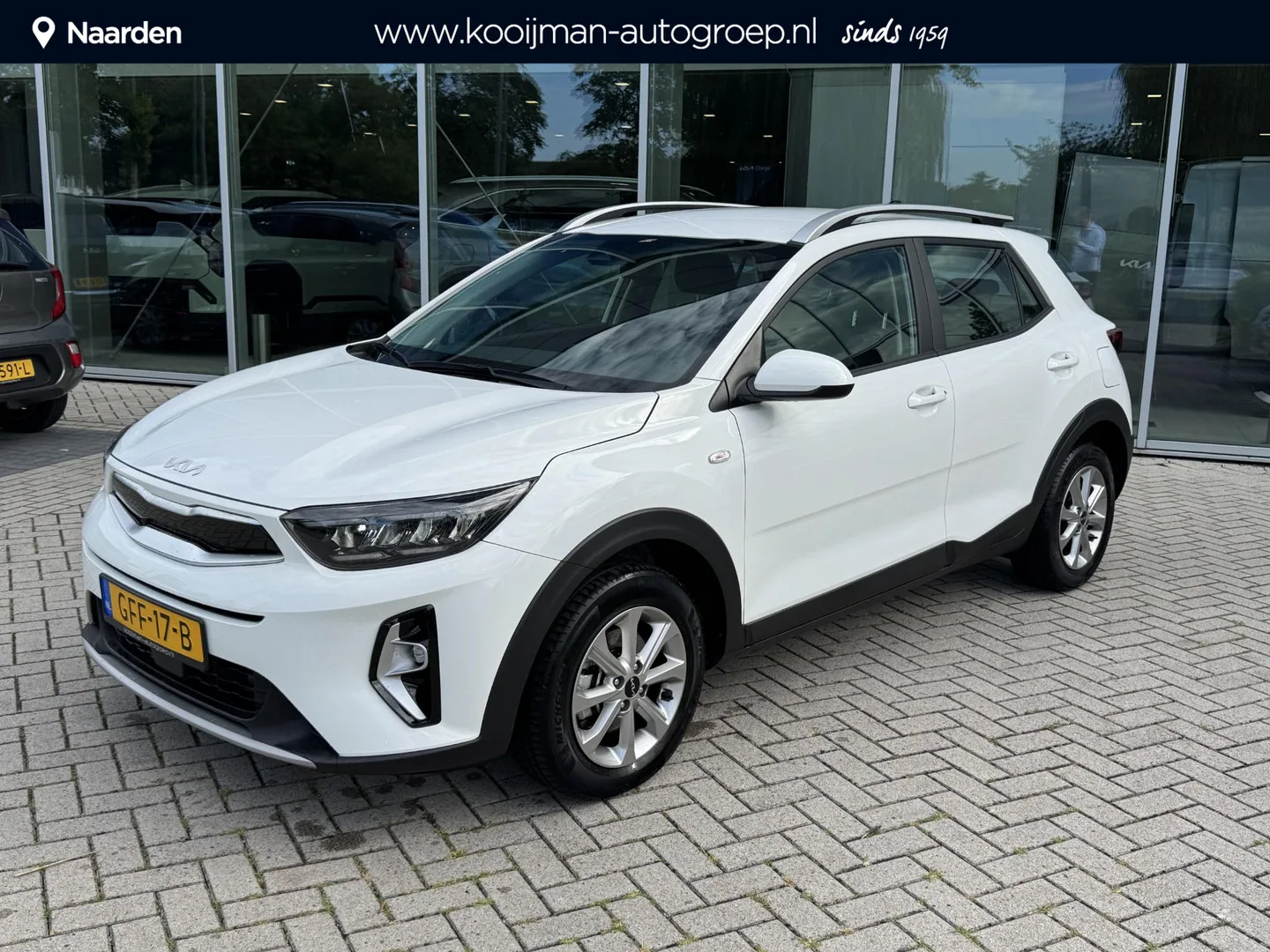 Kia Stonic (2024) — foto 1