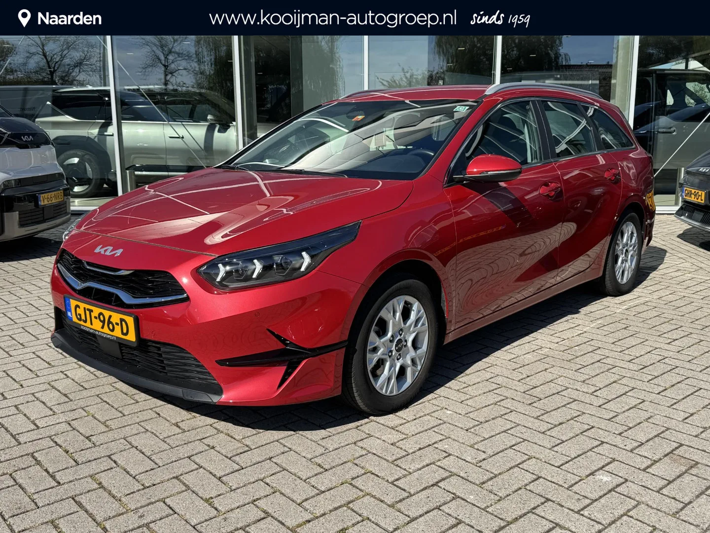 Kia Ceed Sportswagon (2024) — foto 1