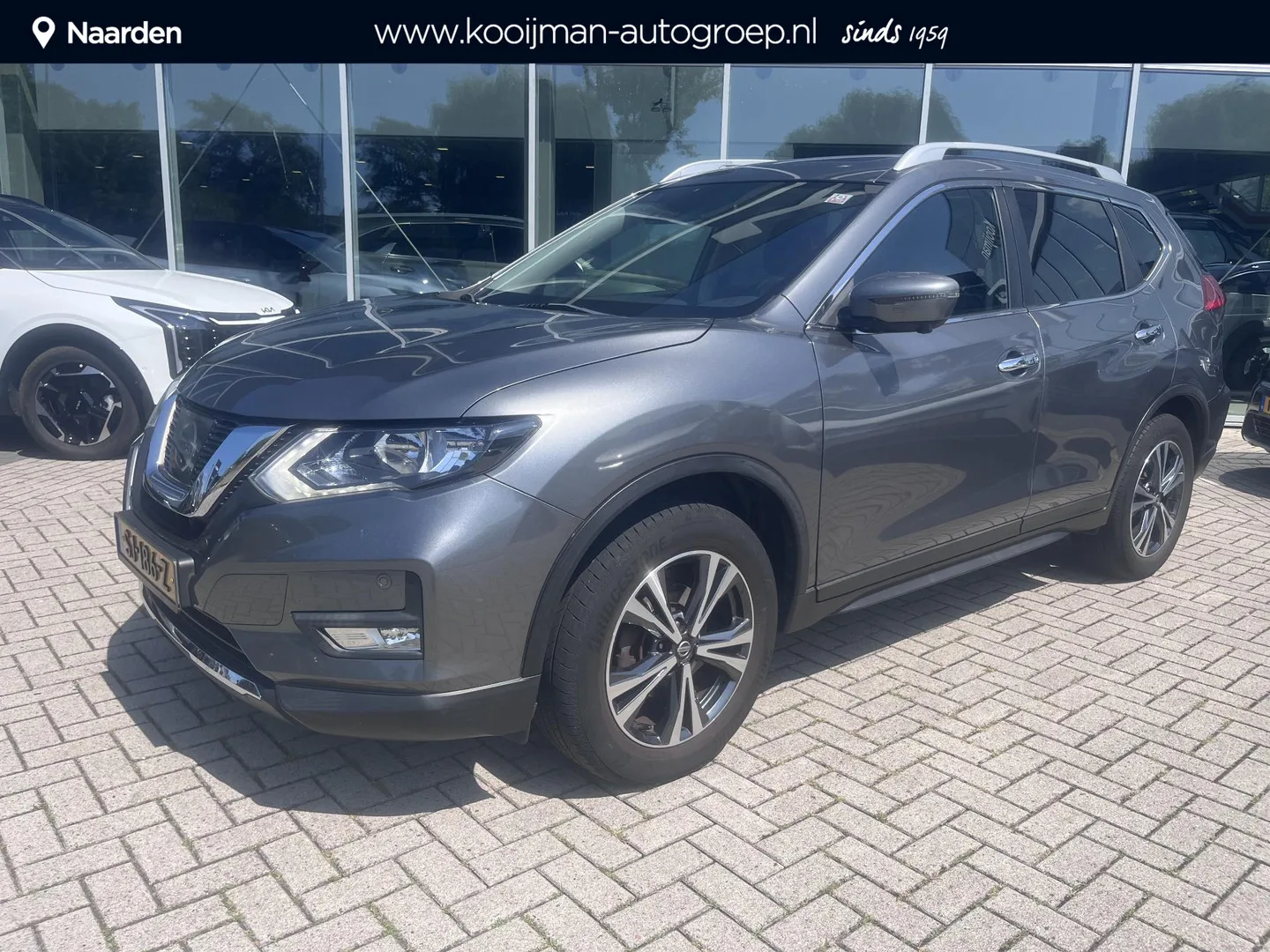 Nissan X-Trail (2018) — foto 1