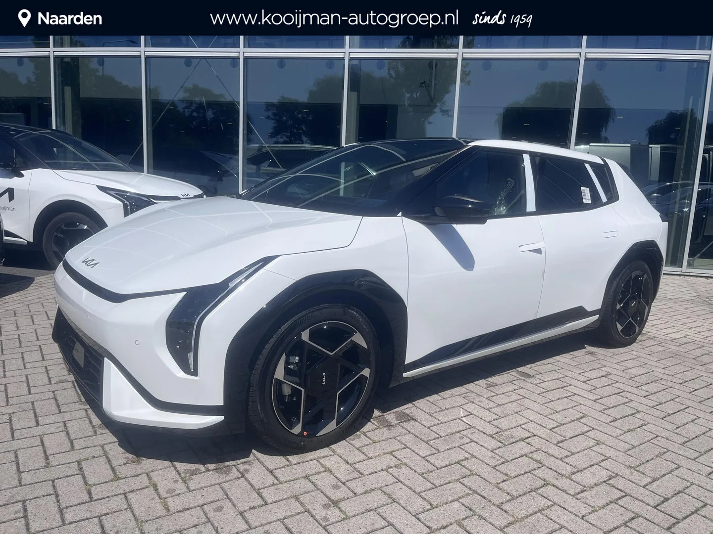 Kia EV4 (2026) — foto 1