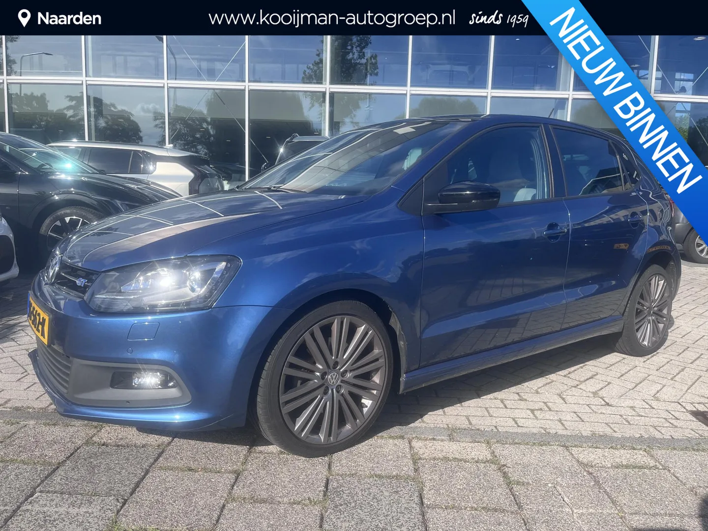 Volkswagen Polo (2016) — foto 1