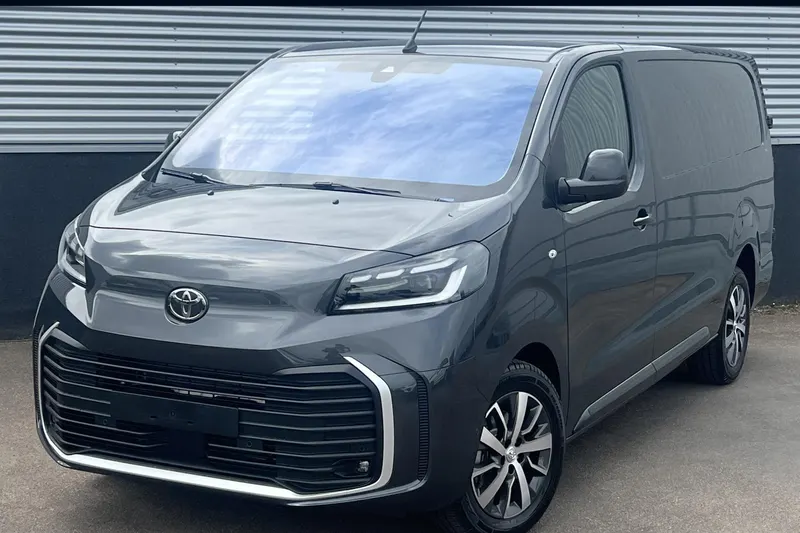 Toyota Proace (2024)