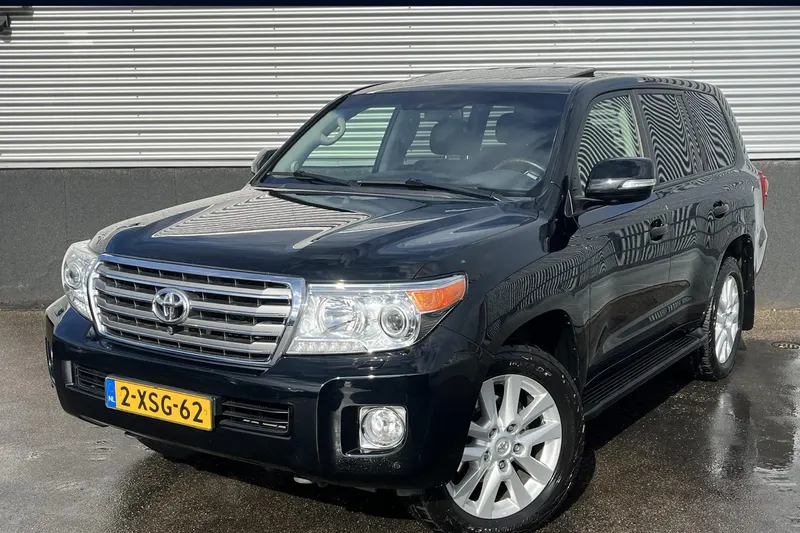Toyota Land Cruiser (2014)
