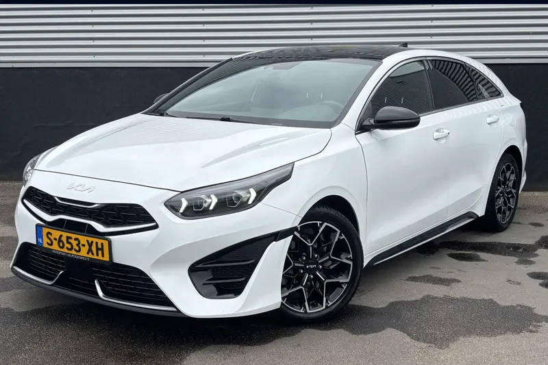 Kia Proceed (2023)
