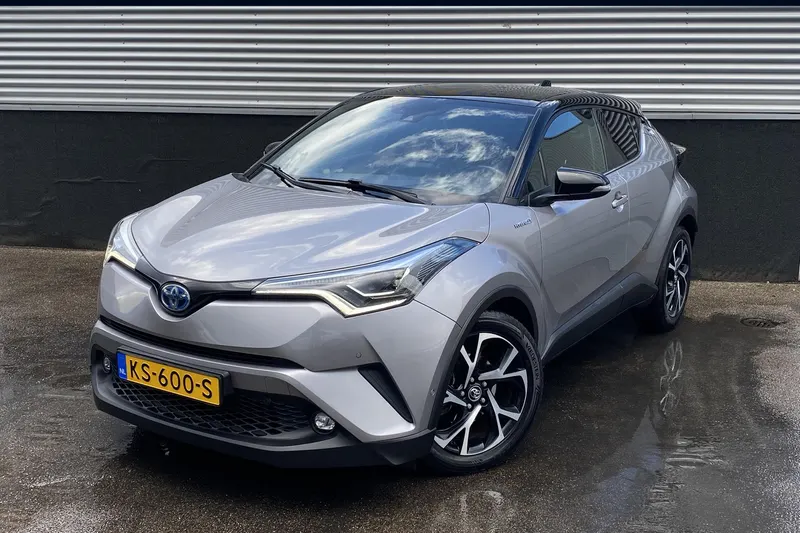 Toyota C-HR (2016)