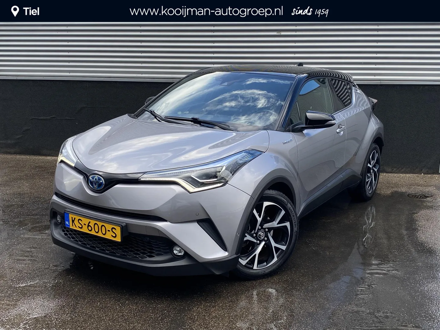 Toyota C-HR (2016) — foto 1
