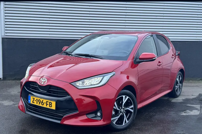 Toyota Yaris (2024)