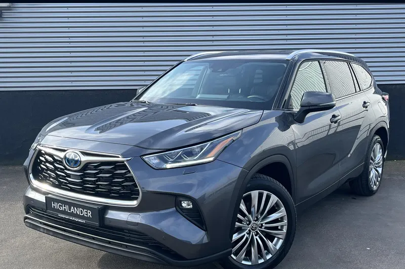 Toyota Highlander (2024)