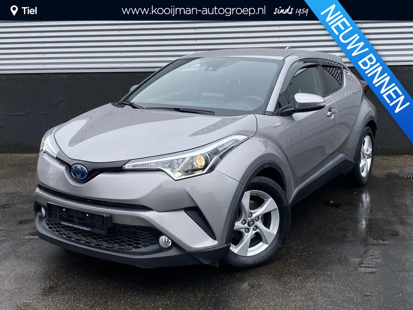 Toyota C-HR (2018) — foto 1