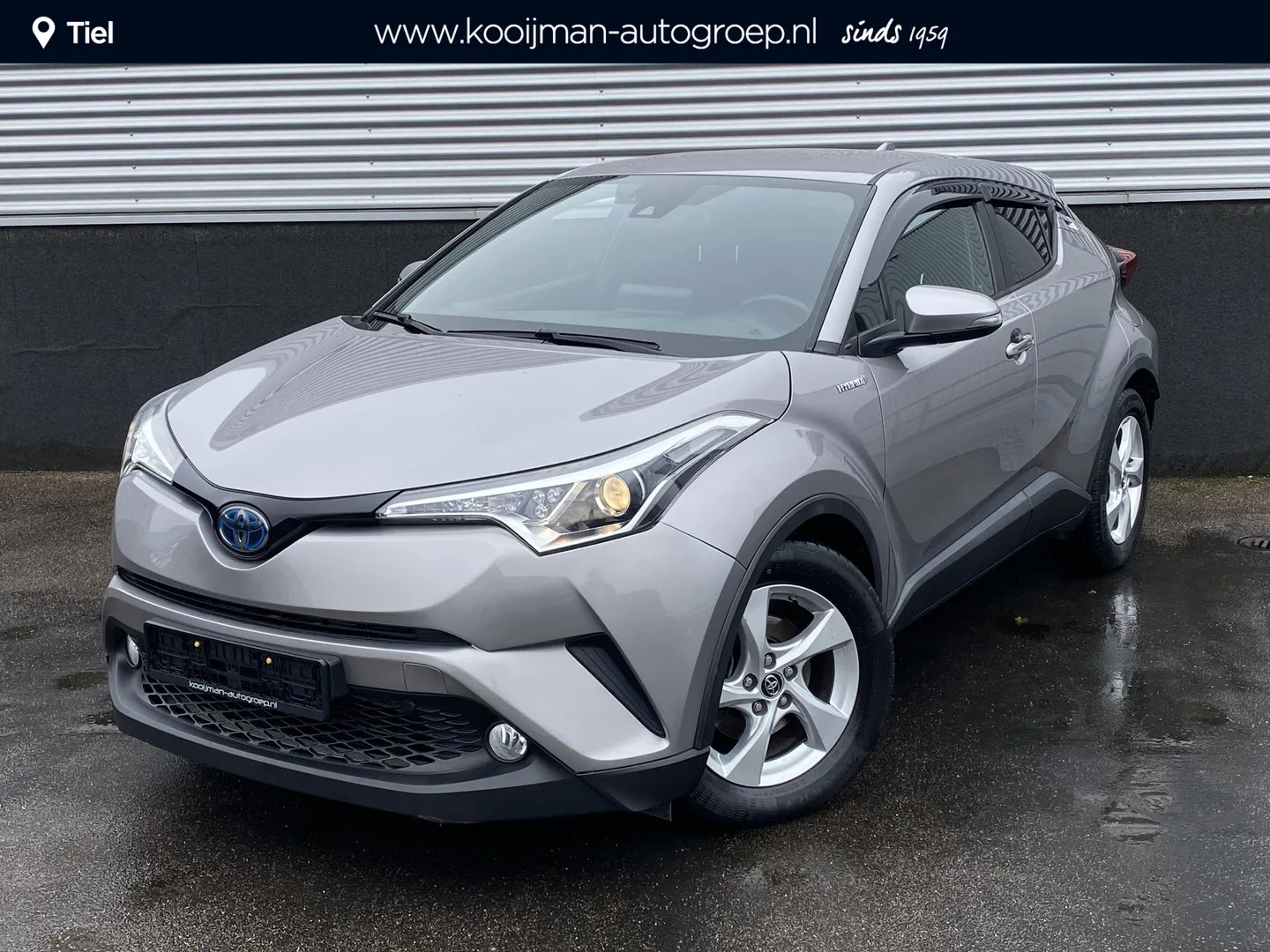 Toyota C-HR (2018) — foto 1