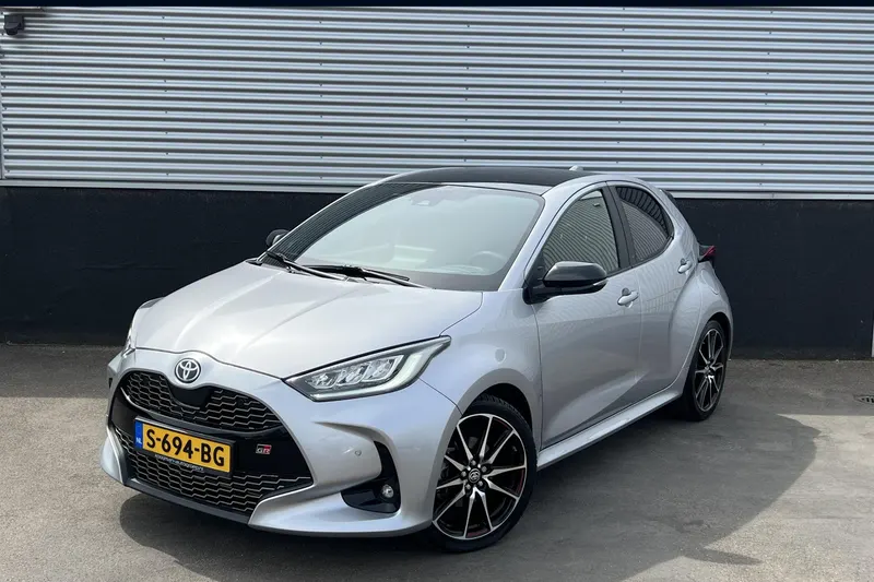 Toyota Yaris (2023)