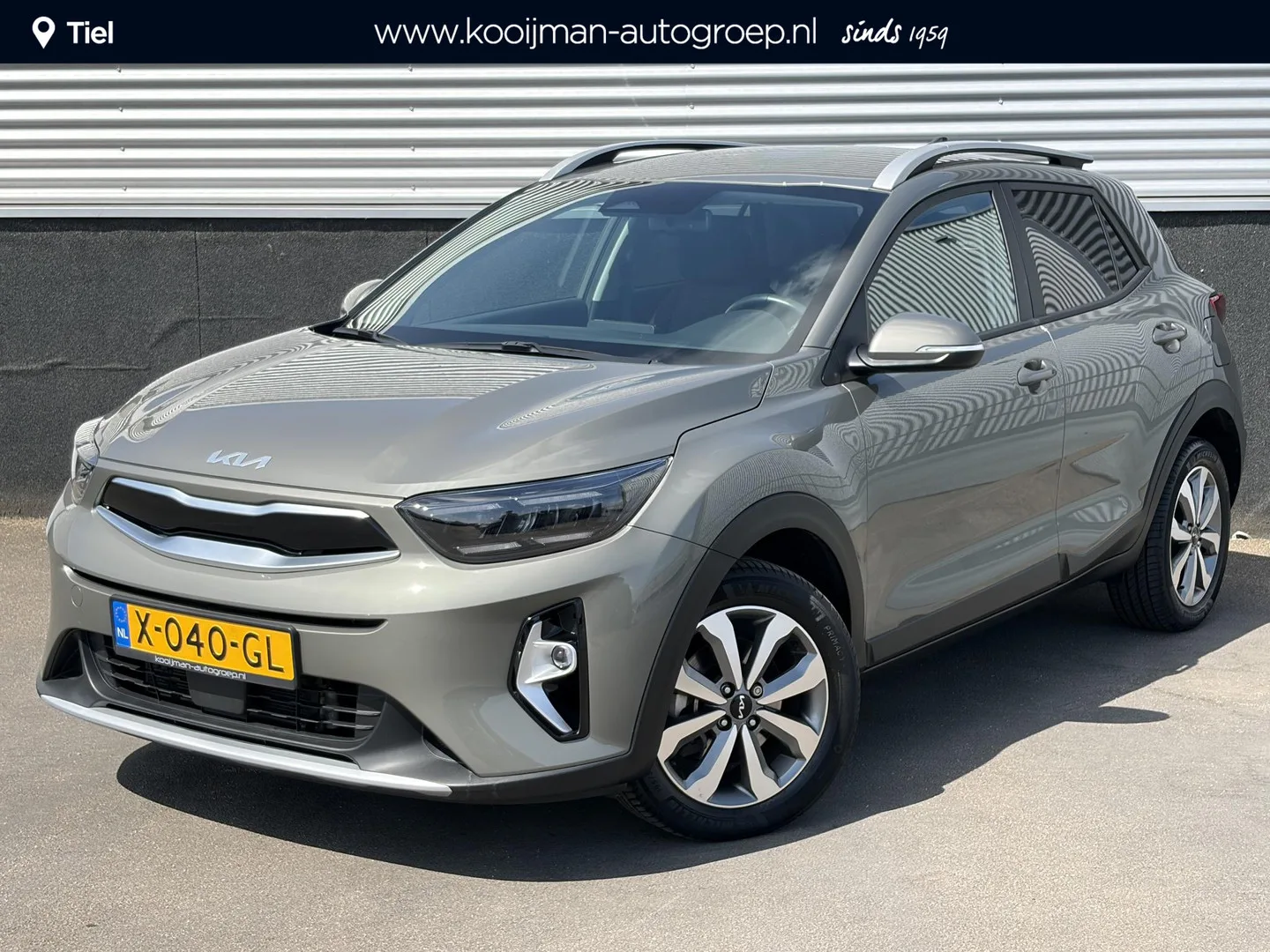 Kia Stonic (2023) — foto 1