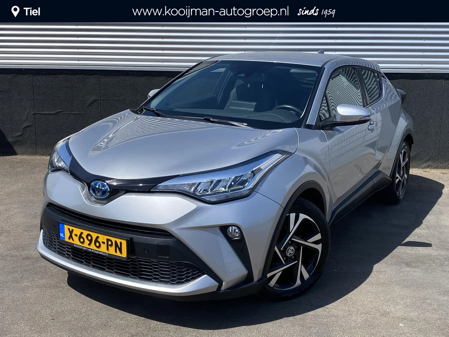 Toyota C-HR (2023) — foto 1