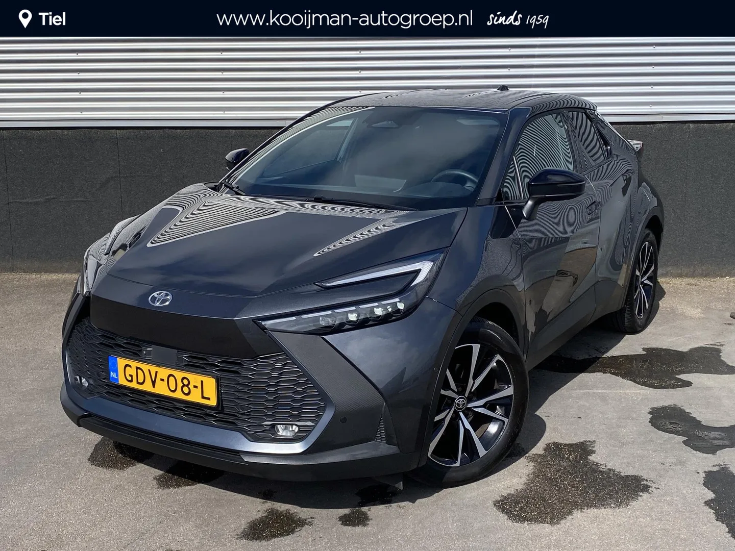 Toyota C-HR (2024) — foto 1